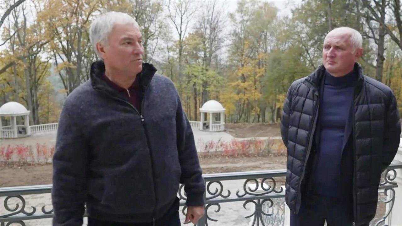 Вячеслав Володин ознакомился с ходом работ по восстановлению усадеб в Смоленской области