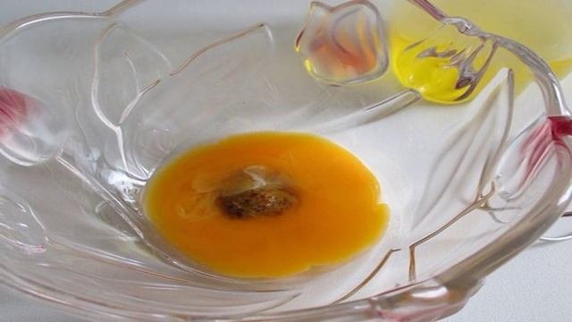 Салат с помидорами и ананасами