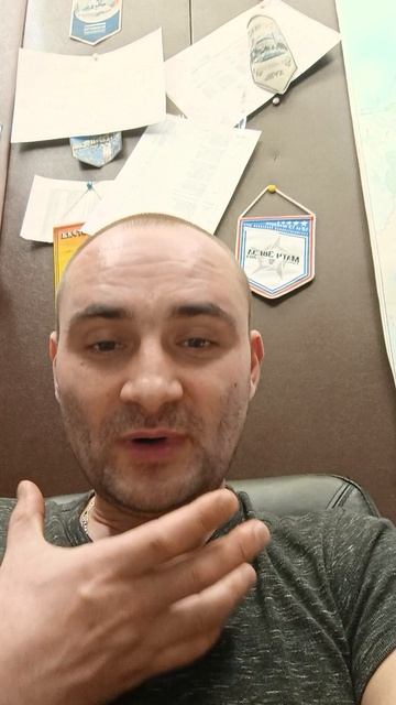 Обращение ко всем прекрасным и милым девушкам России) #обращение #просьба #андрейдемянец #шутка #поз