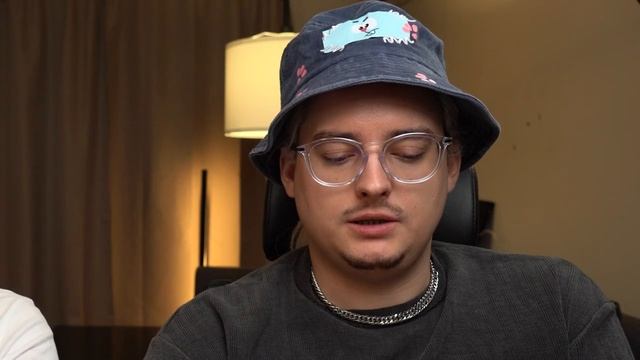 1000005942.mp4