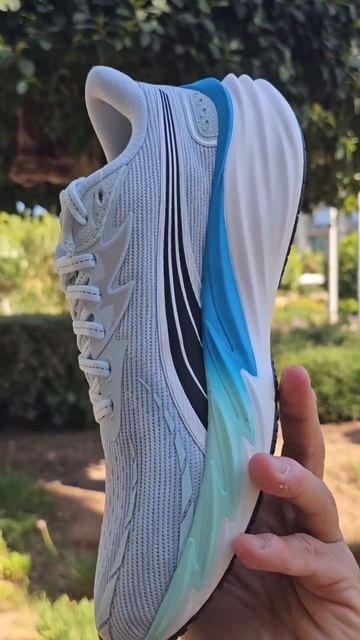 Спортивная модель PUMA Velocity Nitro 4