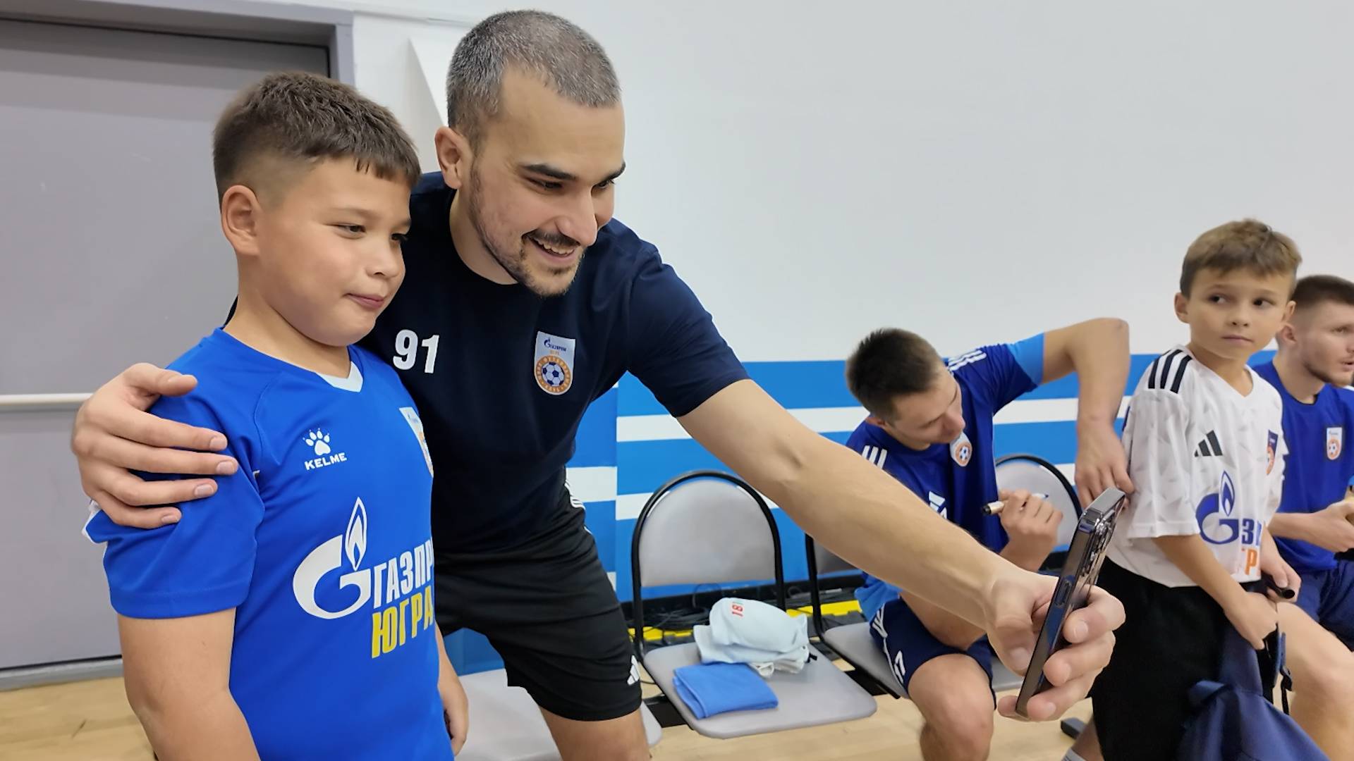 ФУТБОЛ ОБЪЕДИНЯЕТ