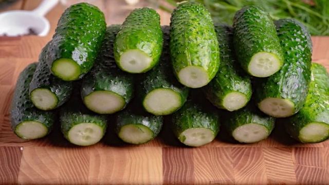Огурцы маринованные