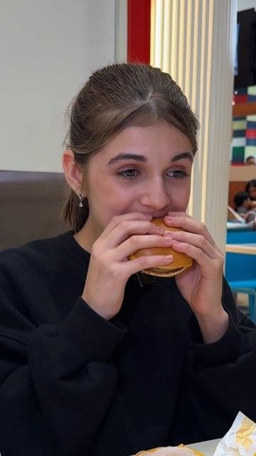 Макдоналдс vs Вкусно— и точка