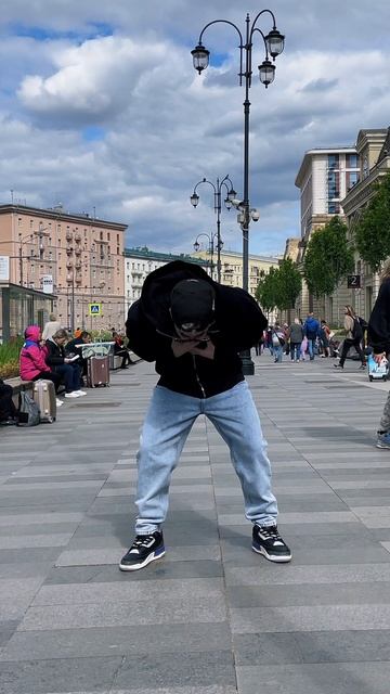 Робот ?