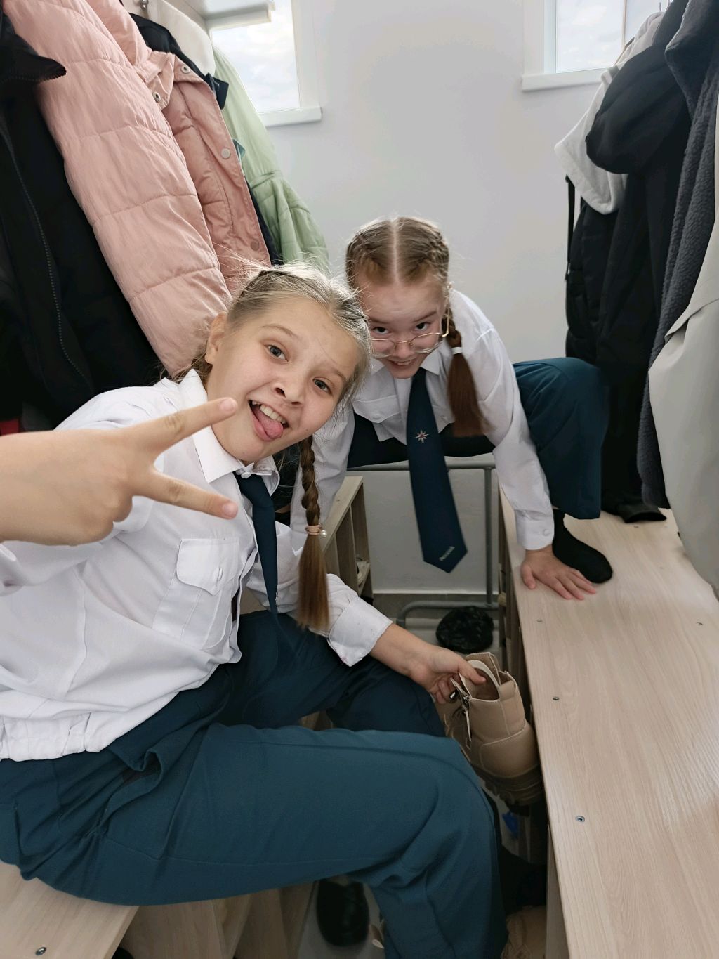 заключительное строительство штабика. Мы открылись!!!