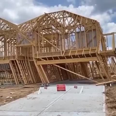 Мощная конструкция.