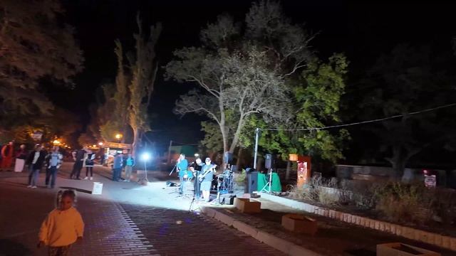 Что происходит в Евпатории вечером. Конец сентября. Часть 3