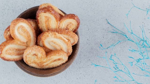 Плюшки с сахаром