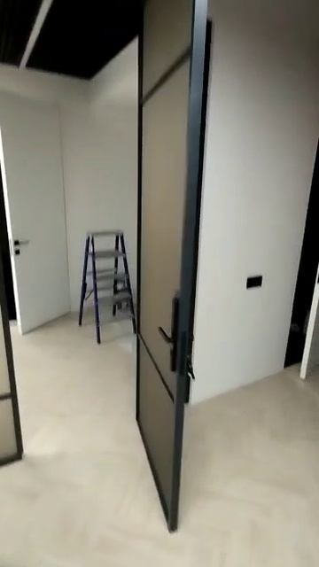 1000211244.mp4