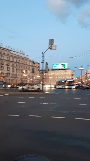 Уличные музыканты на вокзале Питер