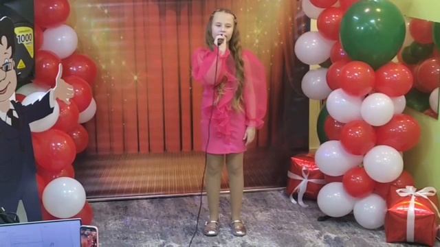 Новогодняя,Черняева Софья, 8 лет