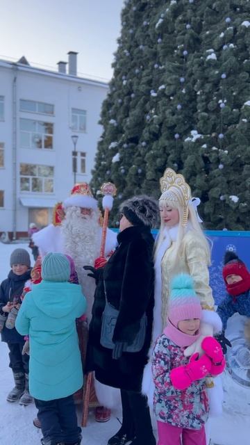 МОС МОРОЗ. Наши Дедушка и Снегурочка на пригородном мероприятии!