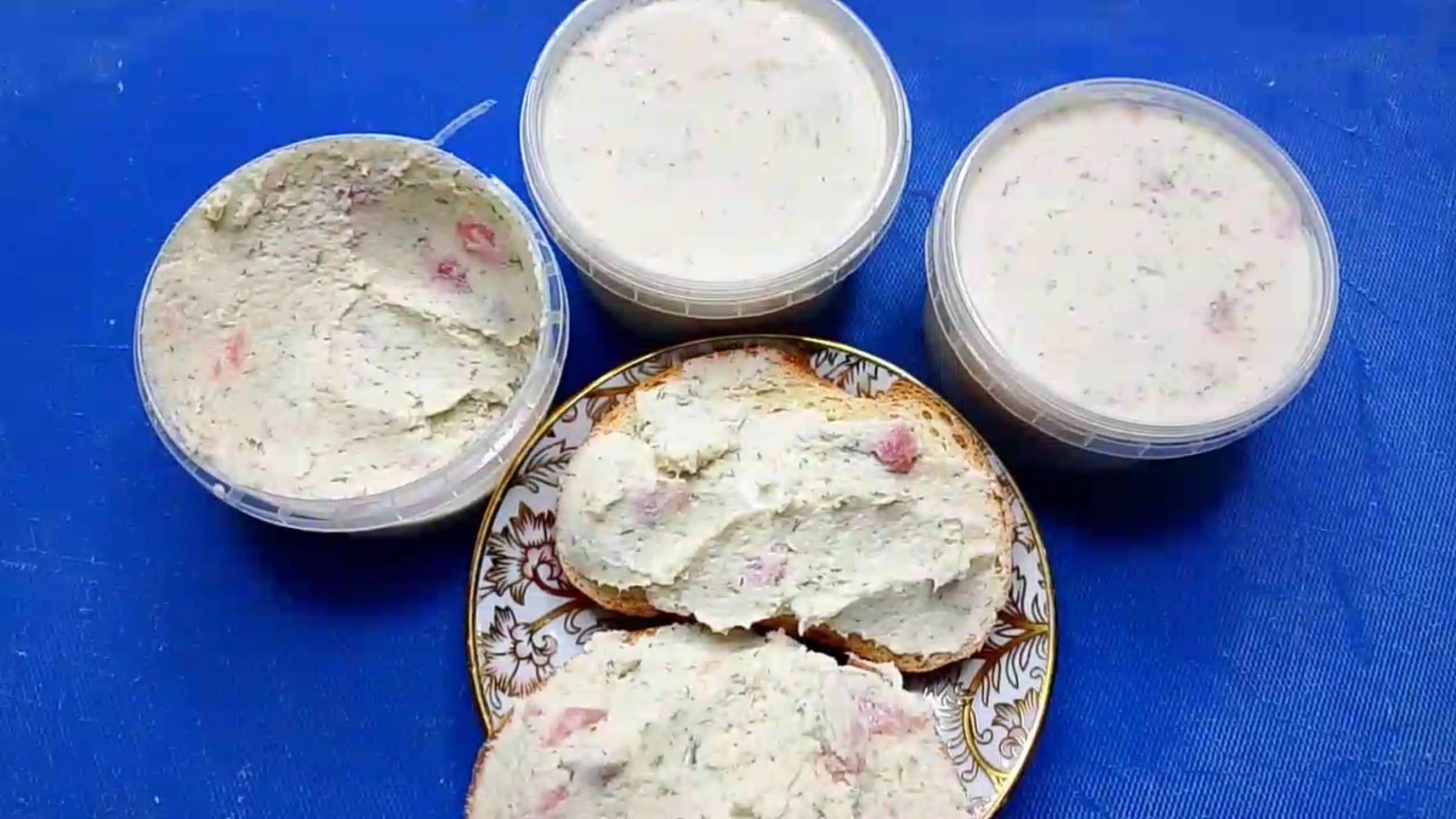 ФИШ МУСС ИЗ МИНТАЯ С КУСОЧКАМИ ЛОСОСЯ