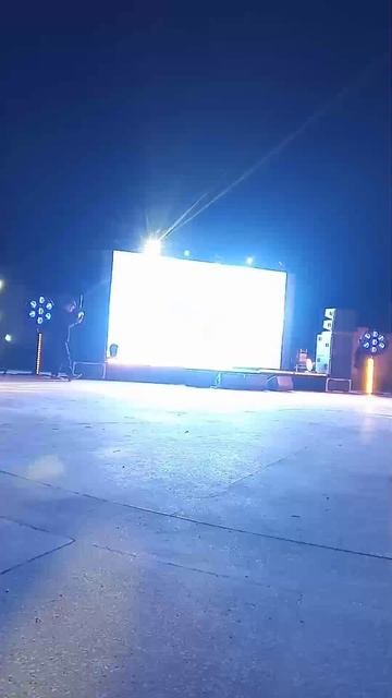 ПОЕЗДКА В С.ДАРГАВС. КОНЦЕРТ 