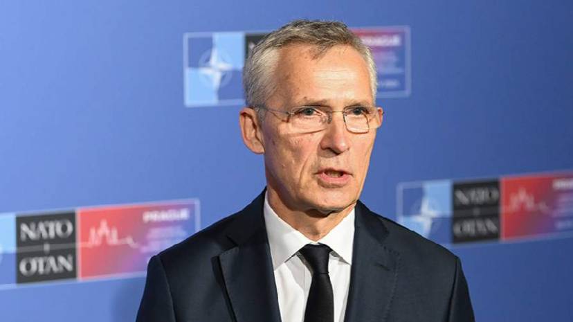 Столтенберг рассказал о разочаровании Меркель после его отказа не угождать США