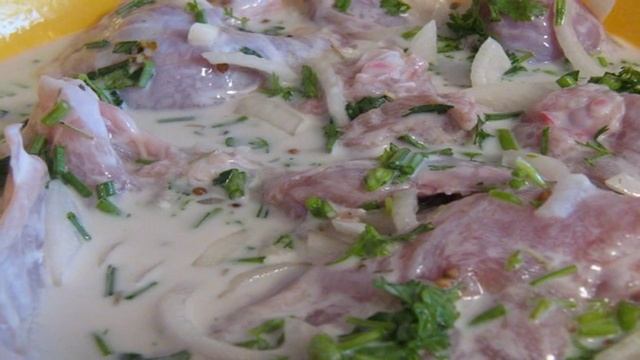 Курица в горшочке