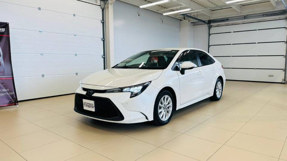 Toyota Corolla, 2020 год