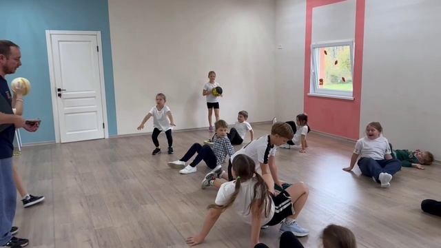 От игры Танчиков до Нагайки: Как Игры Формируют Нас — Физкультура в Народном Стиле. Школа Квадратик
