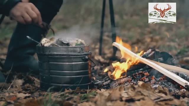 Рыбалка с ухой на осеннем озере
