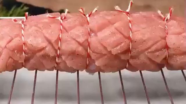 Знаменитый_мясной_рулет,_который_сводит_мир_с_ума
