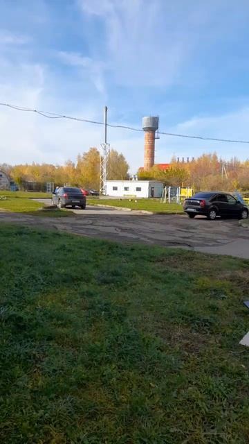 т всего два дома и это в ЧЧебоксарах,как ббудто в дередеревню попопали.