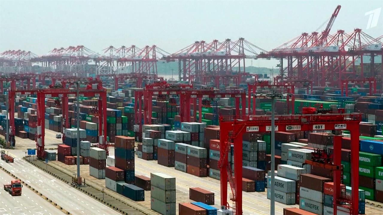 США вводят дополнительные пошлины на импорт из Китая