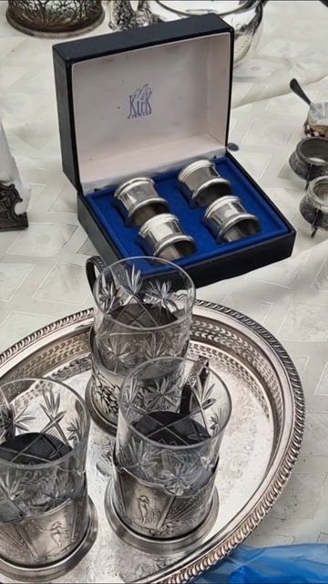 Гуляем по блошиному рынку Левша. Полный обзор на канале. Подписывайтесь ❤️  #блошиныйрынок #блошка
