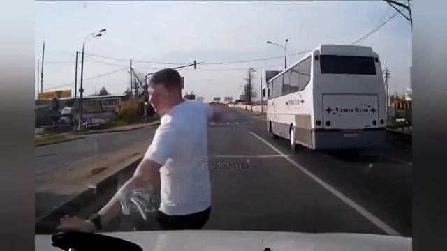 как он дожил до своих лет? 