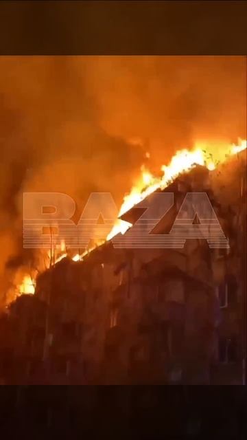 В крупном пожаре в Сосновоборске Красноярского края погиб один человек, ещё двое пострадали.