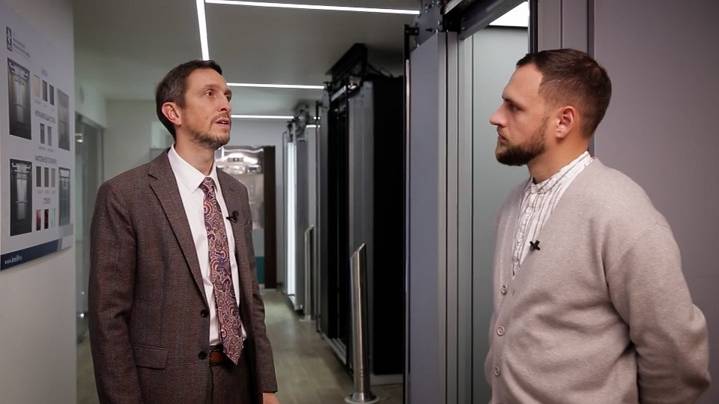 Глава КМЗ рассказал о разработках для максимизации безопасности лифтов