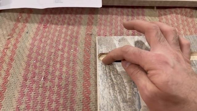 Кровать с подсветкой. Фрезерую, клею стекла и делюсь опытом.