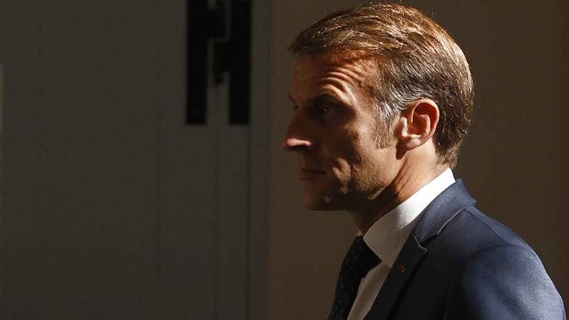 Экс-глава минобороны Франции призвал Макрона уйти в отставку