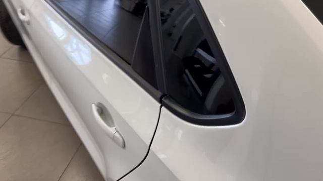 Видеопрезентация автомобиля VW Polo 2016
