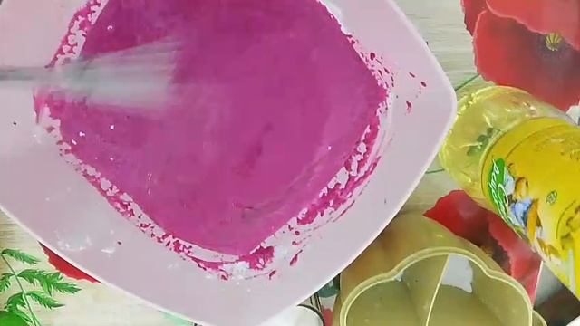 Свекольные блинчики, фаршированные сельдью и сыром