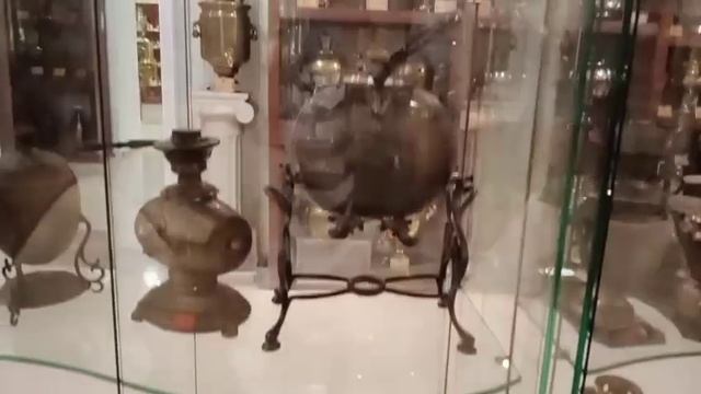 Представляете? Есть даже карманный самовар? Думаю, зачем он нужен?..