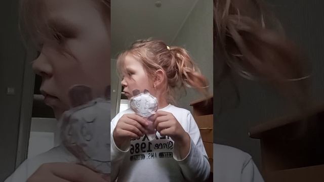 1000000892.mp4
