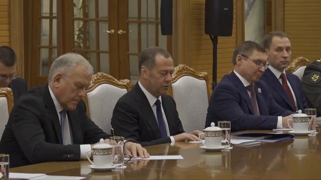 Переговоры Дмитрия Медведева с Ким Чен Ыном