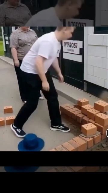 Мама, вызывай такси! Мальчик из Тюменской области в Тобольске! Кондуктор высадил маму с мальчиком из
