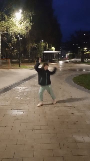 1000034706.mp4
