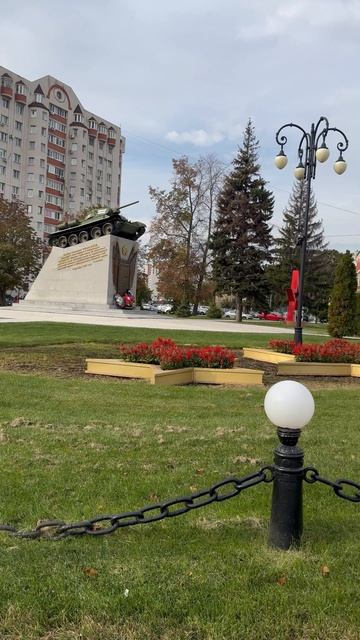 Танк в центре Тамбова
