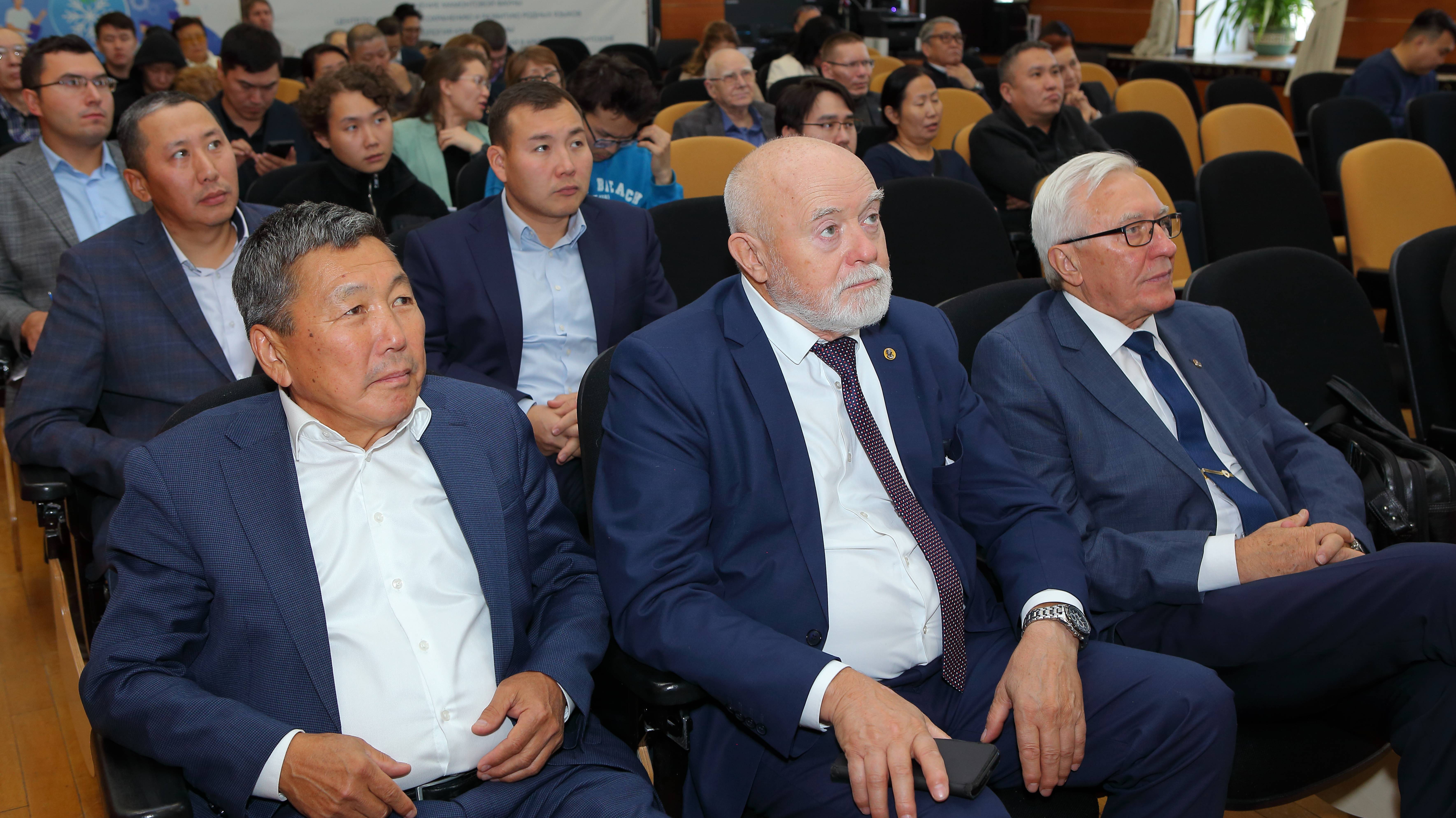 Первые актуальные интервью с научного Форума по Арктике: 9.10.2025