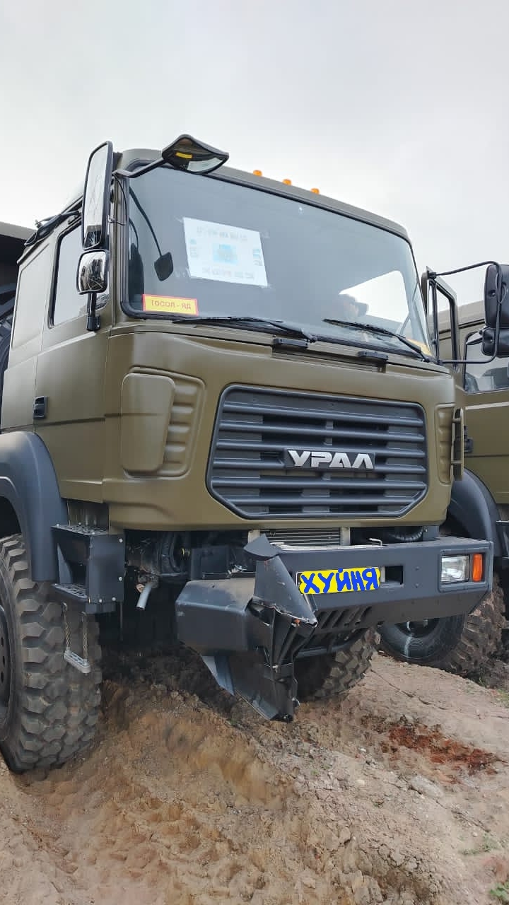 УРАЛ 6370 САМОСВАЛ РЕМОНТ БАМПЕРА