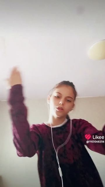 Like_7559903291365315035