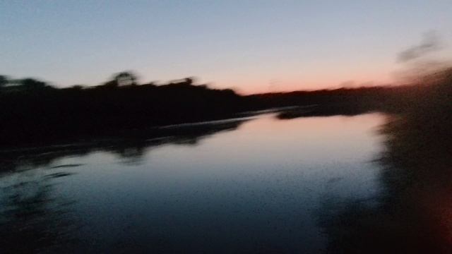 Рыбалка с ночёвкой . Костёр . Лето.