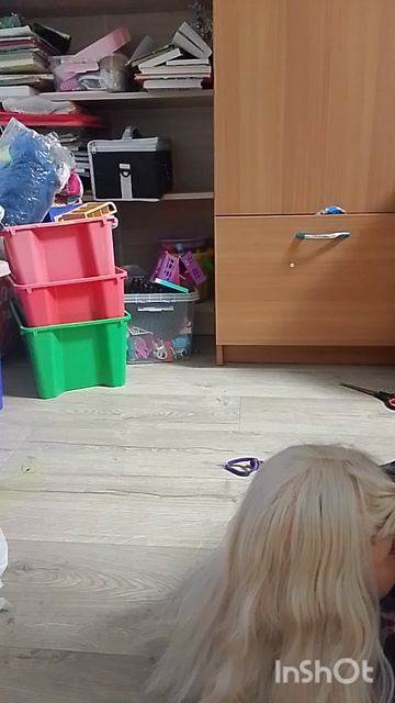 Простая и быстрая причëска для стильных и немного ленивых людей от таких же людей