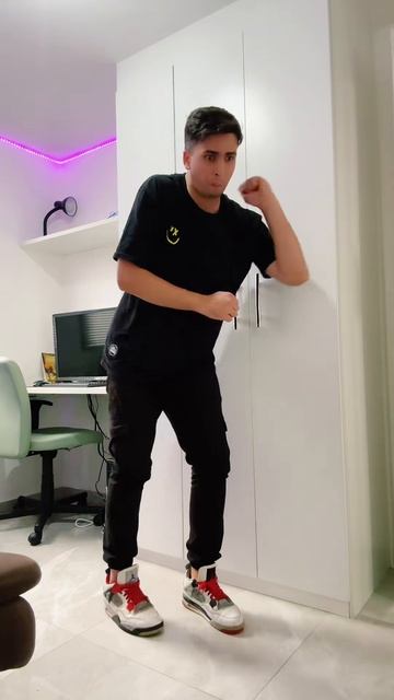 Танец прикольно