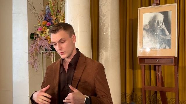 Севастьян Смышников, преподаватель и выпускник школы Олега Табакова,рассказал как поступить в школу