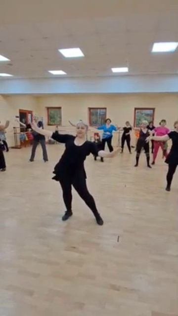 “Московское долголетие”. Восточный танец. Педагог Оксана Бабаева