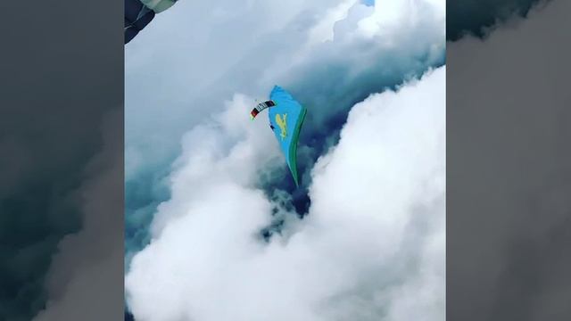 Флаг ВДВ должен быть большой!